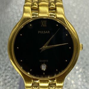 ***Pulsar  ^^^ Men’s Gold-Tone Black Dial Quartz Watch ^^^